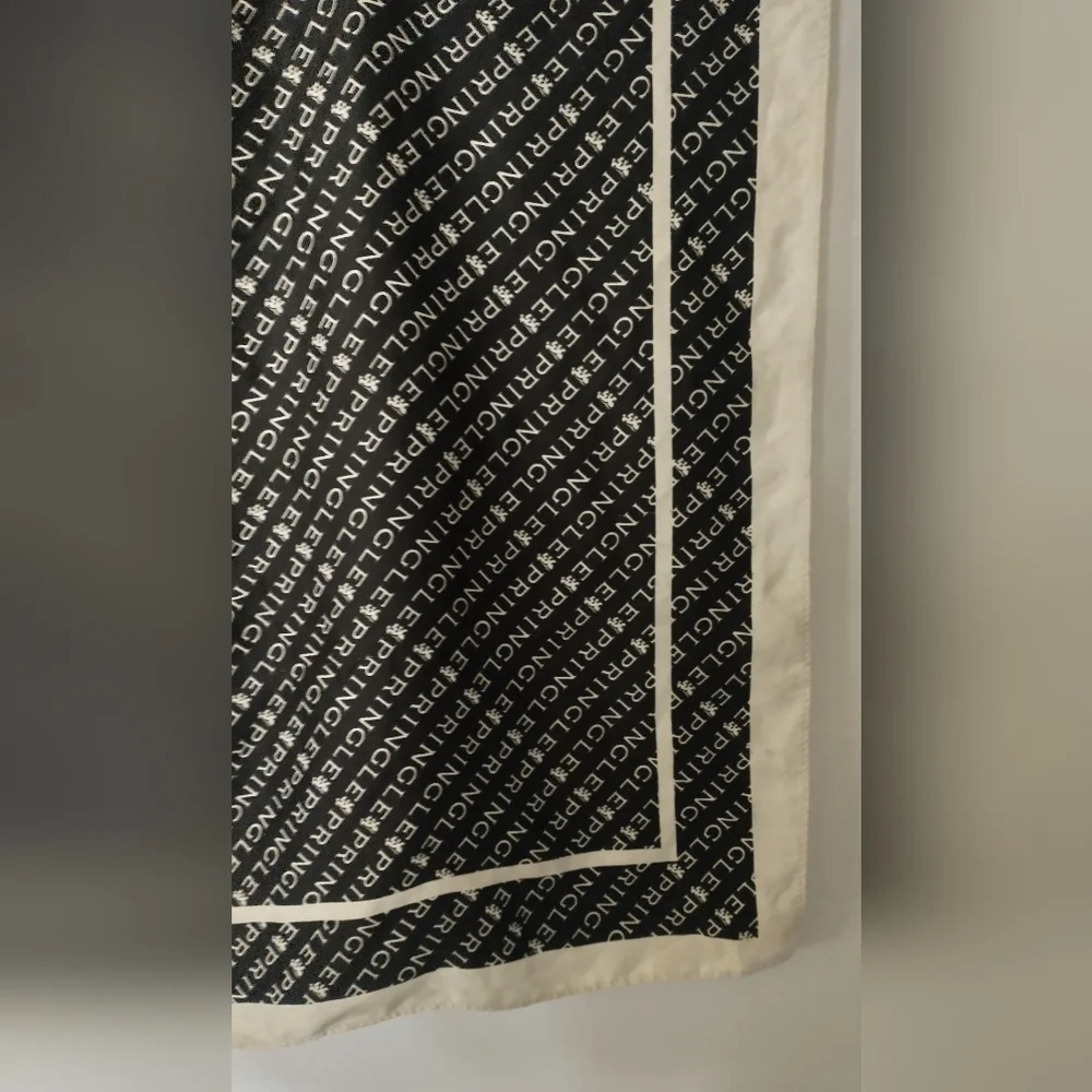 Pringle Of Scotland & H&M Chic Black and White Patterned Scarf